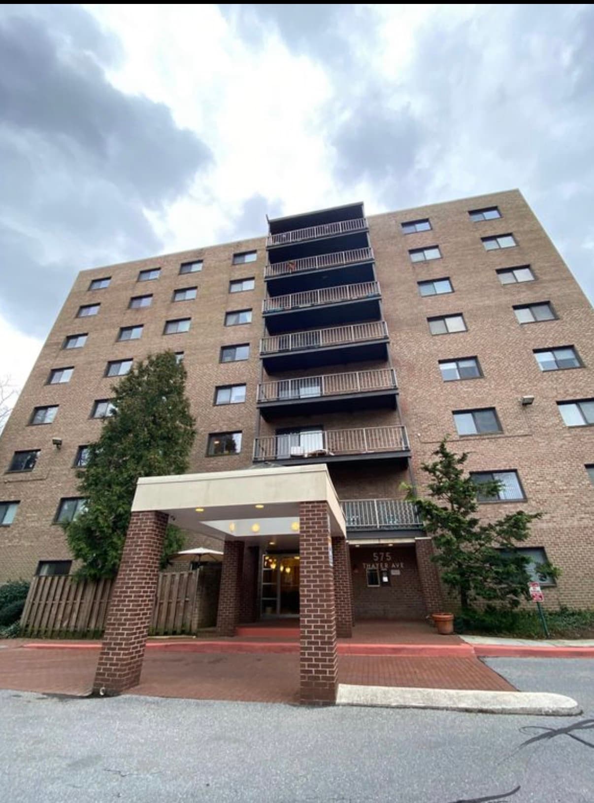 575 Thayer Avenue, Unit 702